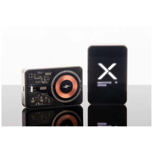 Batería externa de 15 W y 10 000 mAh "SCX.design P24MagSafe" - imageMood2