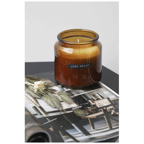 Vela perfumada con fragancia de madera de cedro "Wellmark Let 's Get Cozy" - imageMood1