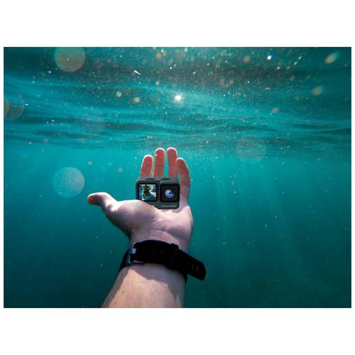Cámara de acción con doble pantalla 4K "Prixton DV850 Aqua" - imageMood1